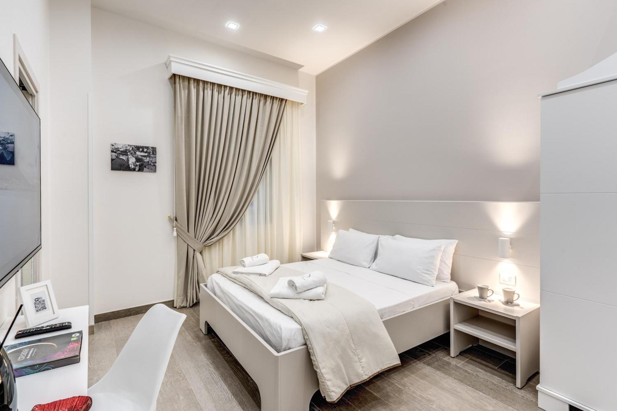 Rafilina's House Naples