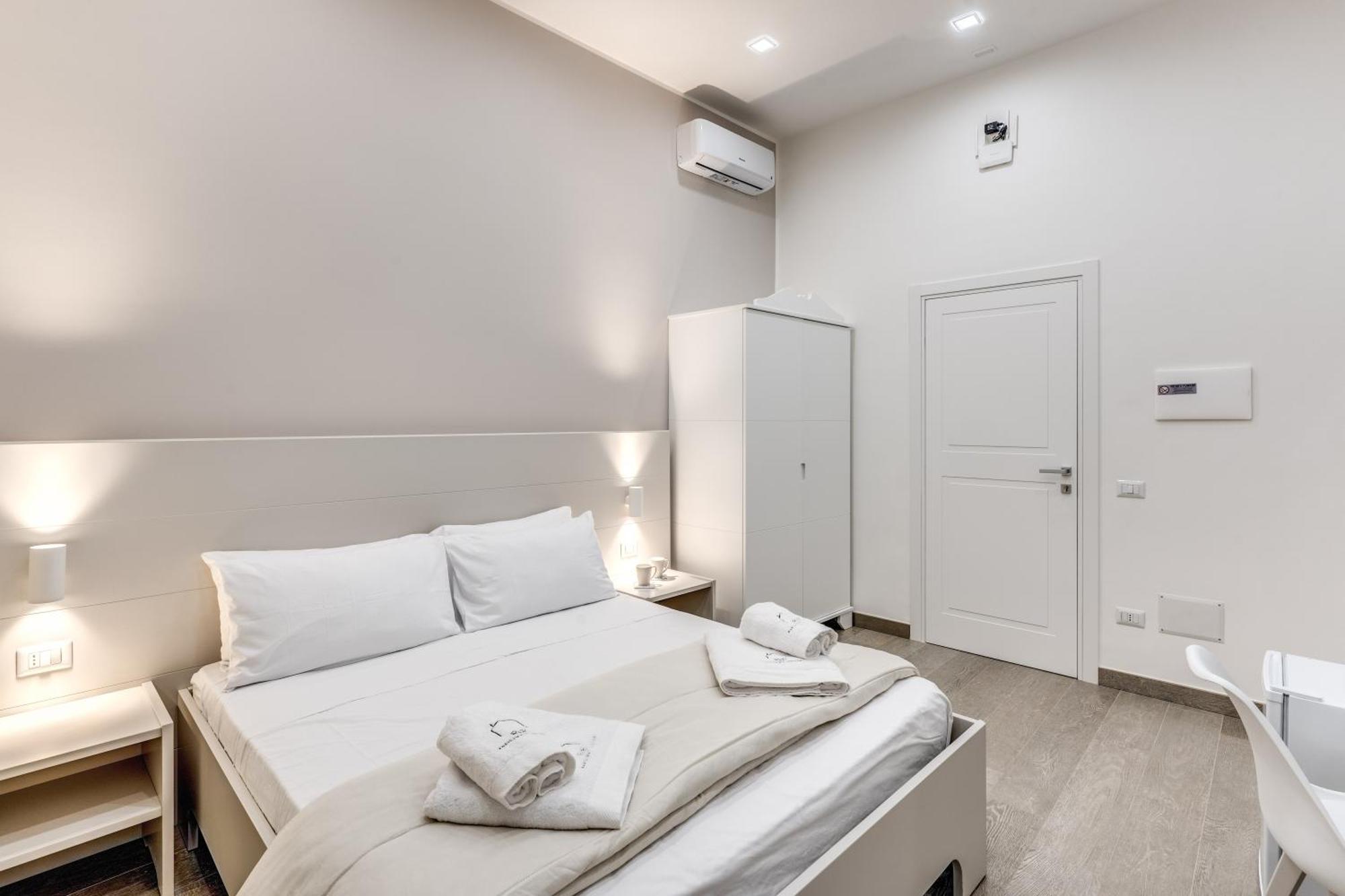 Rafilina's House Bed & Breakfast *