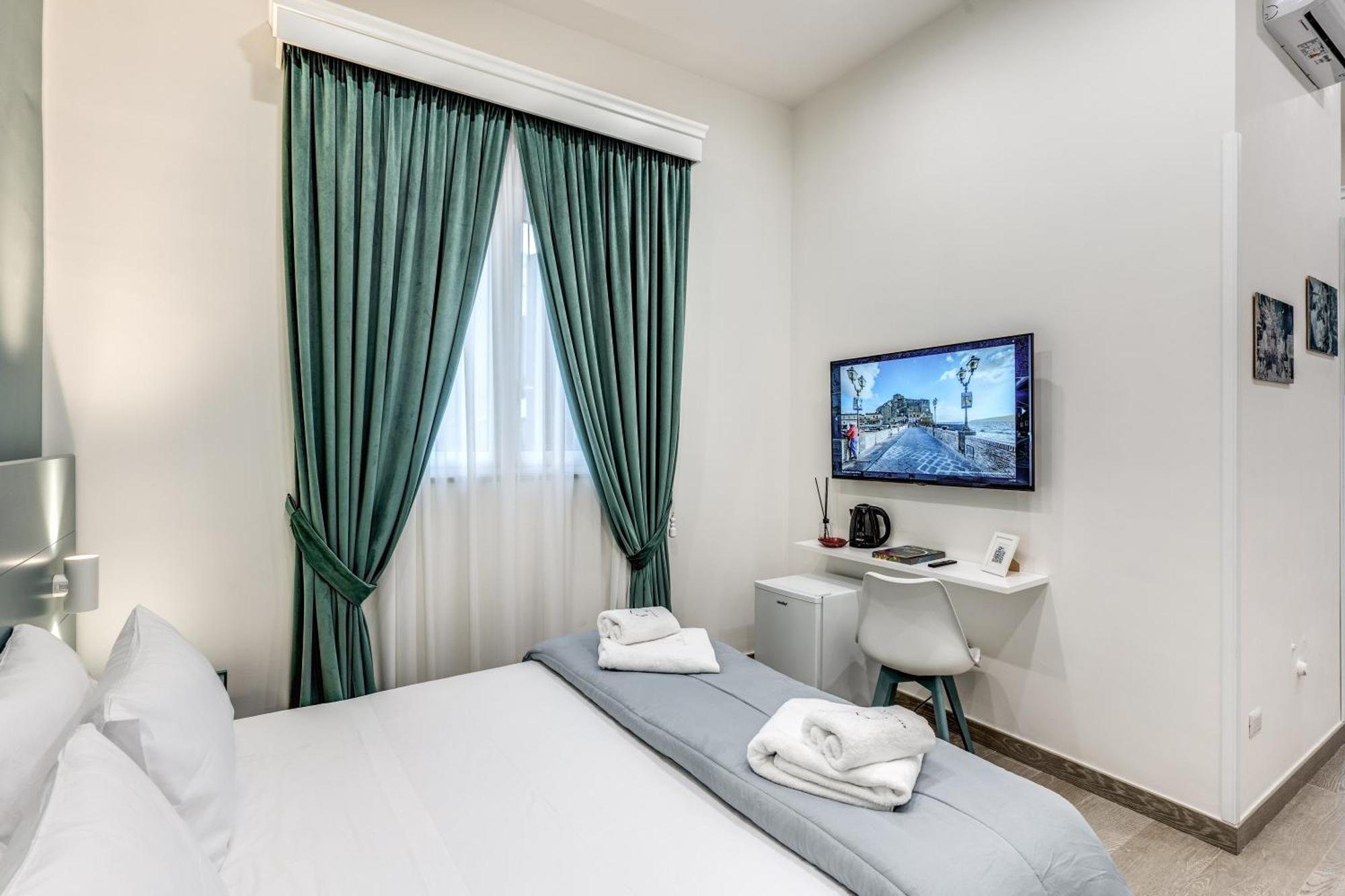 Rafilina's House Bed & Breakfast Napoli